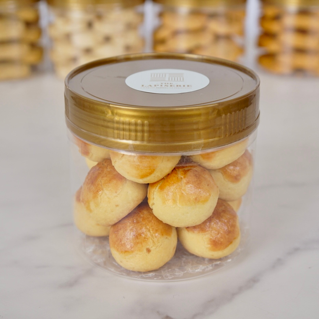 Pineapple "Ong Lai" Balls