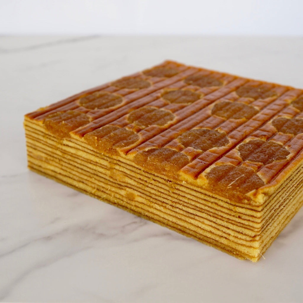 Pineapple Lapis · Whole